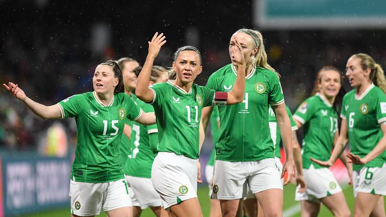 Captain Katie McCabe scored directly from a corner to put Ireland ahead against Canada, but they could not hold on to the lead
